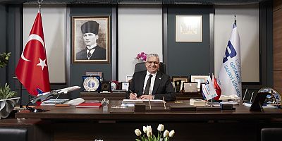 Küpeli: Öğretmenlerimiz geleceğe hazırlayan yegane rehberimiz