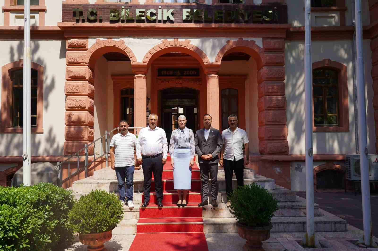 Başkan Uysal'dan Bilecik'e ziyaret