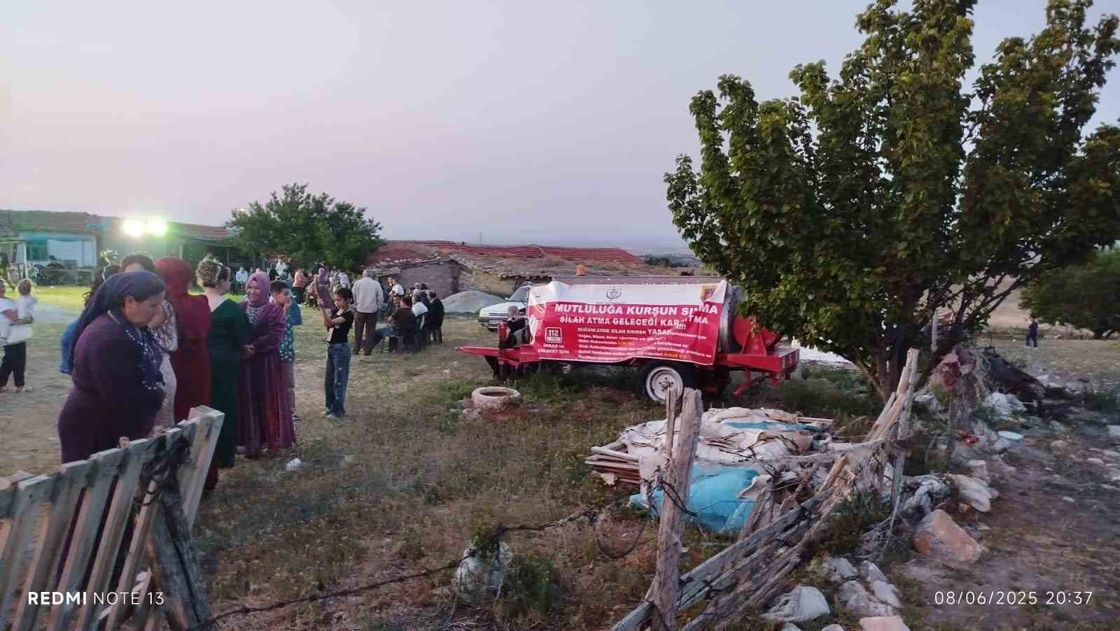 Bayatta emniyet ve jandarmanın denetim ve bilgilendirmeleri sürüyor