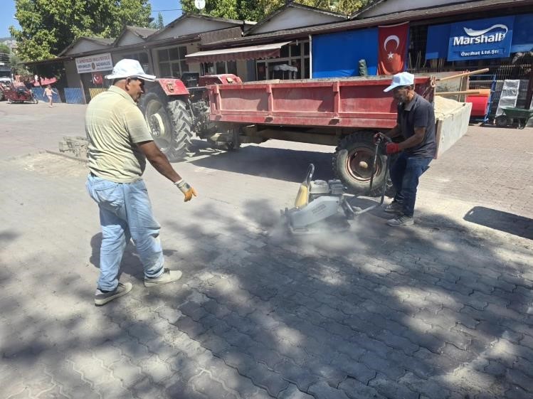 Bayırköy Belediyesinden yol ve çevre düzenleme atağı