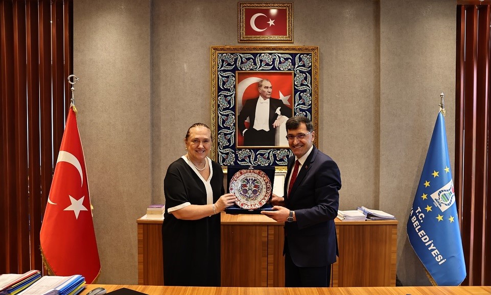 Belediye Başkanı Kahveci, Başkonsolos Novoberdaliuyu ağırladı