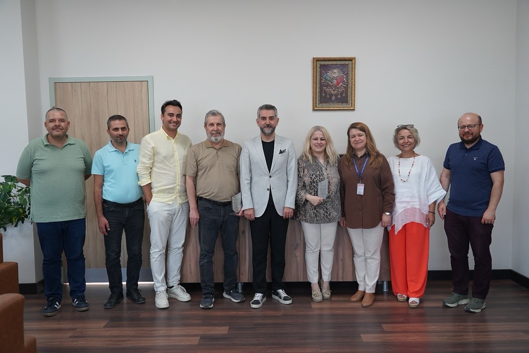 Bilecik Eğitim ve Araştırma Hastanesi'nde emekliliğe veda töreni