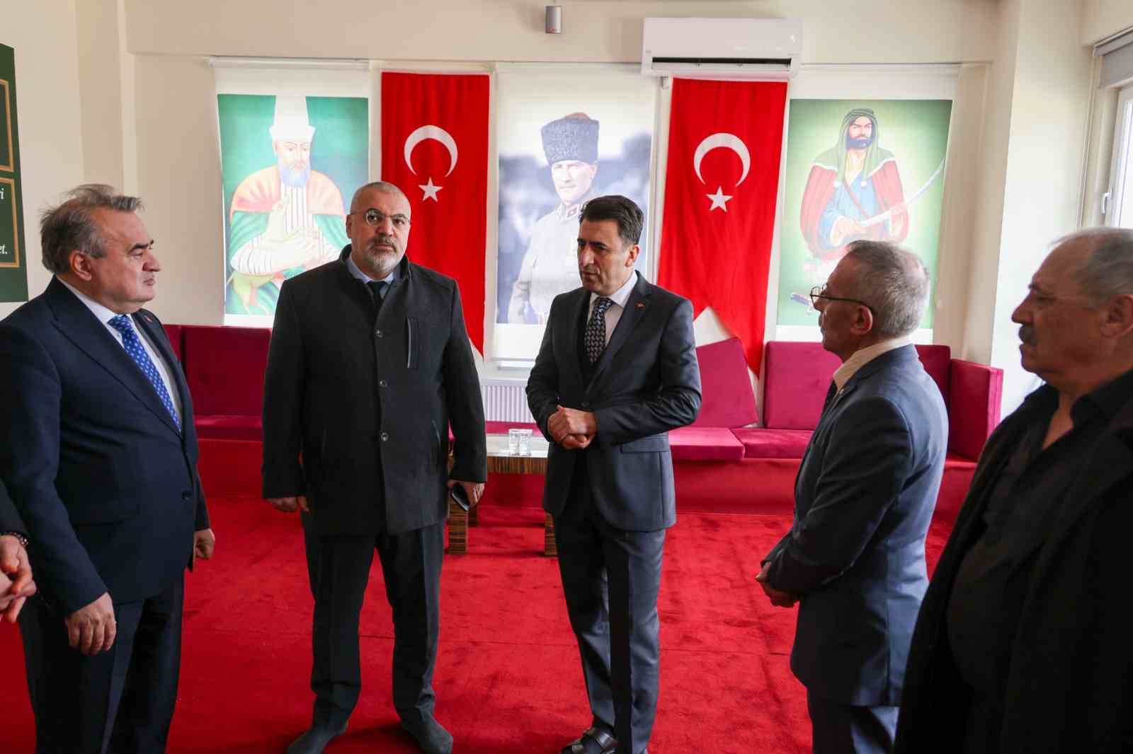 Vali Aygöl, Hacı Bektaş-ı Veli Kültür Merkezi ve Cemevini ziyaret etti