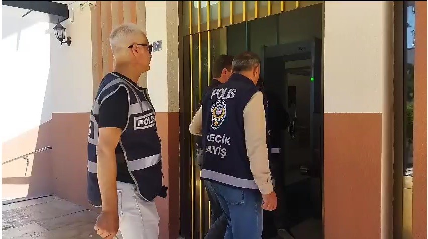1 kişiyi bıçaklayarak öldüren şahıs yakalandı