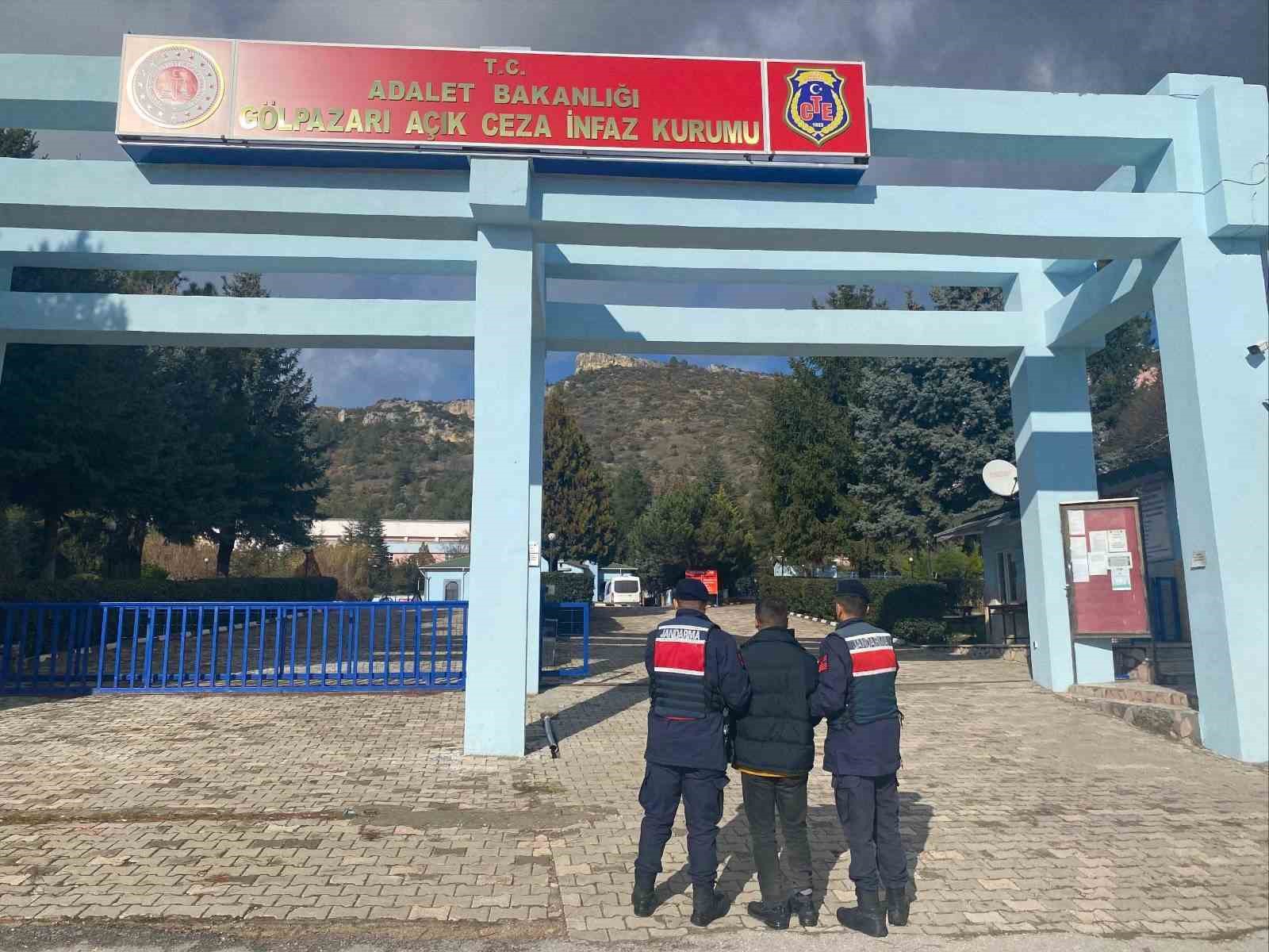 Bilecikte 2 yıl 1 ay hapis cezasına bulunan şahıs yakalandı