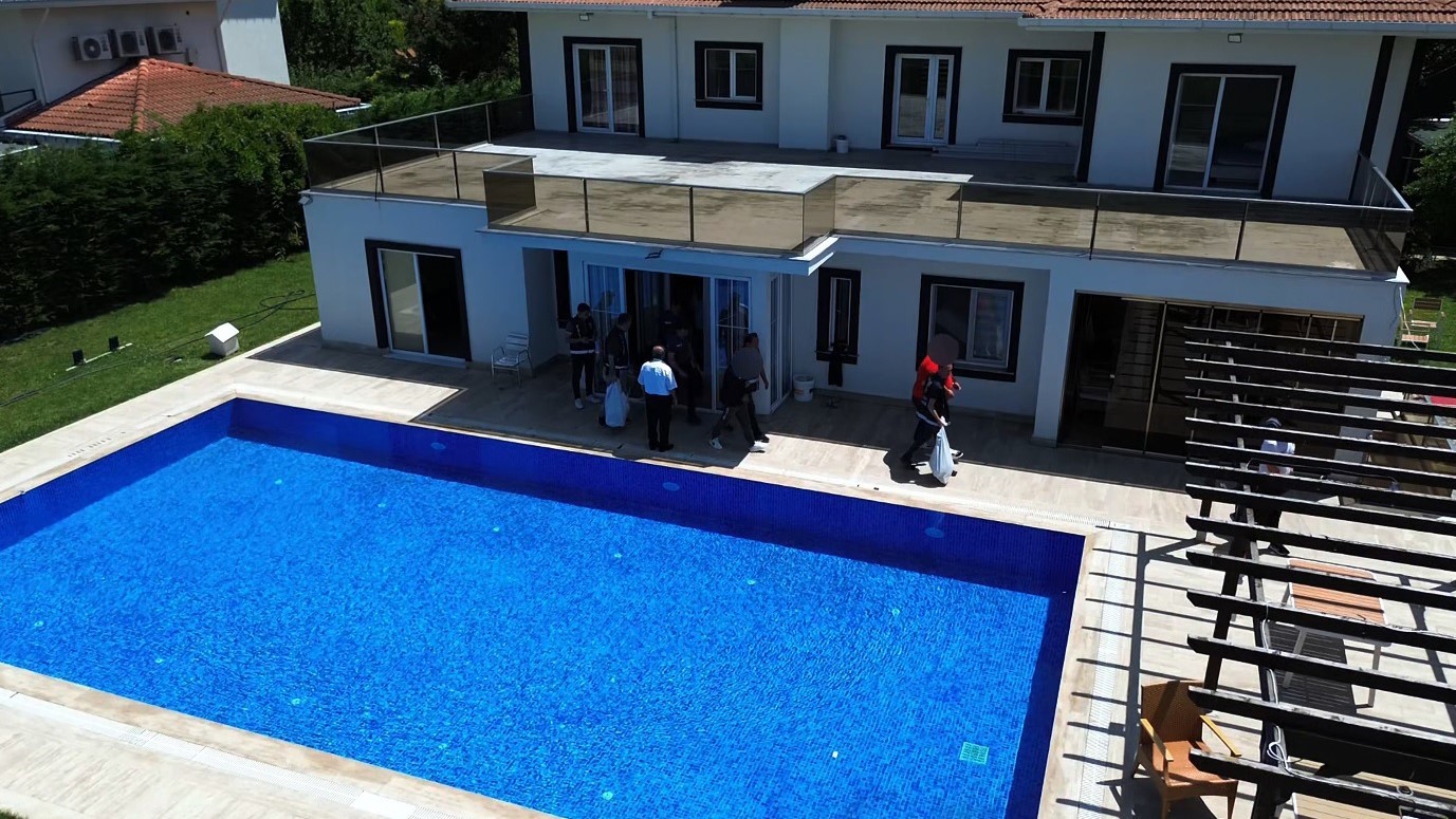 58 milyonluk vurgun yapan dolandırıcılık çetesi 5 aylık takiple çökertildi