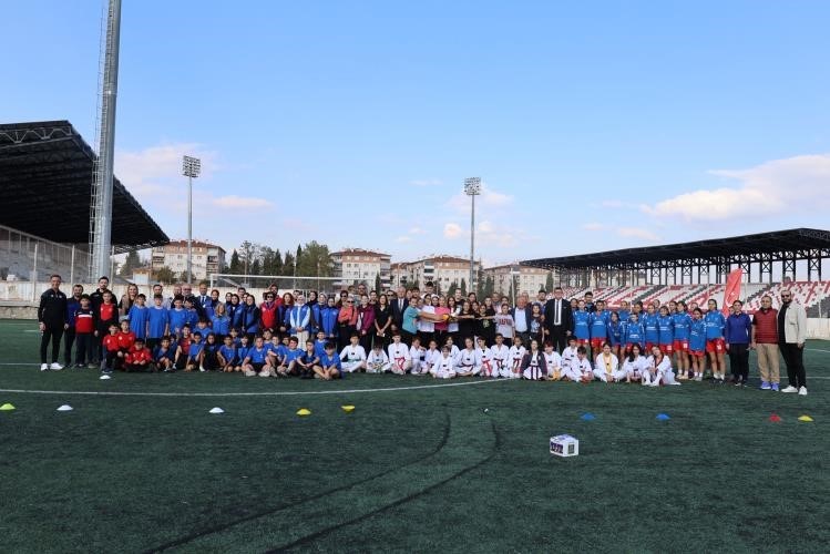 Bilecikte Amatör Spor Haftası coşkuyla kutlandı