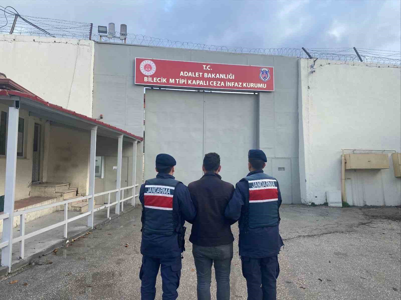 Bilecikte aranan şahıs yakalandı