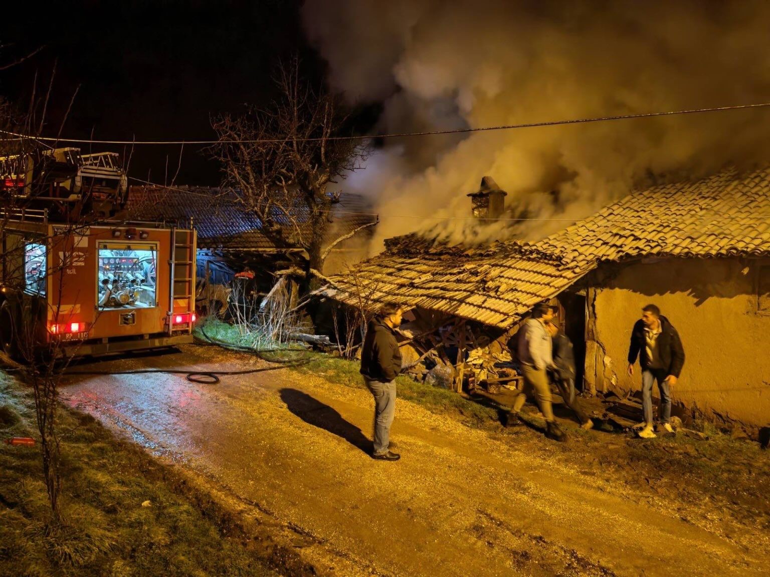 Bilecikte baca yangını korkuttu