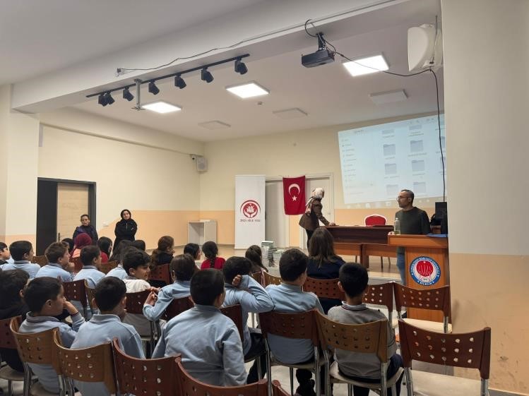 Bilecik'te çocuk hakları programı gerçekleştirildi