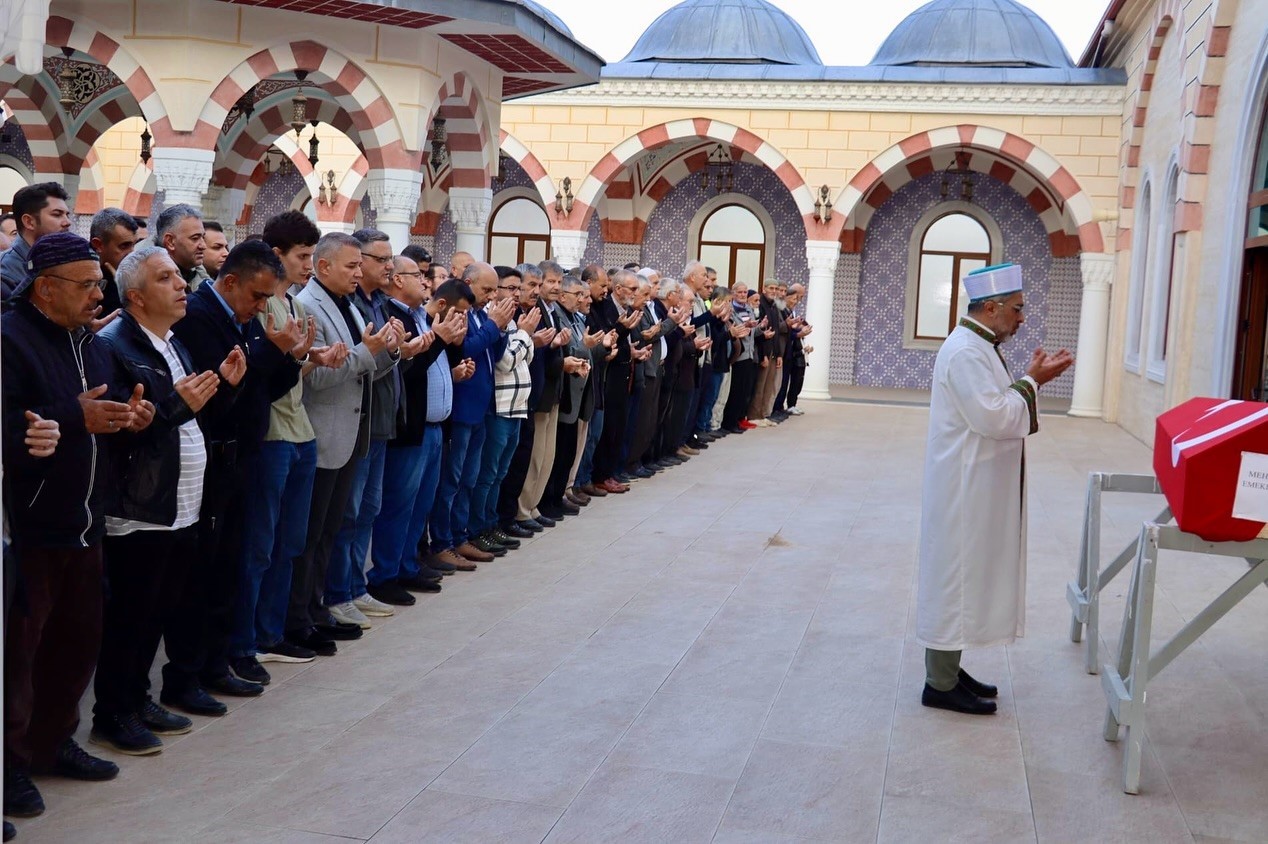 Bilecikte emekli polis Mehmet Pehlivana son görev
