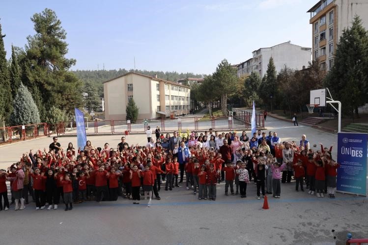 Bilecikte Genç Gönüllüler Kütüphanesi açıldı