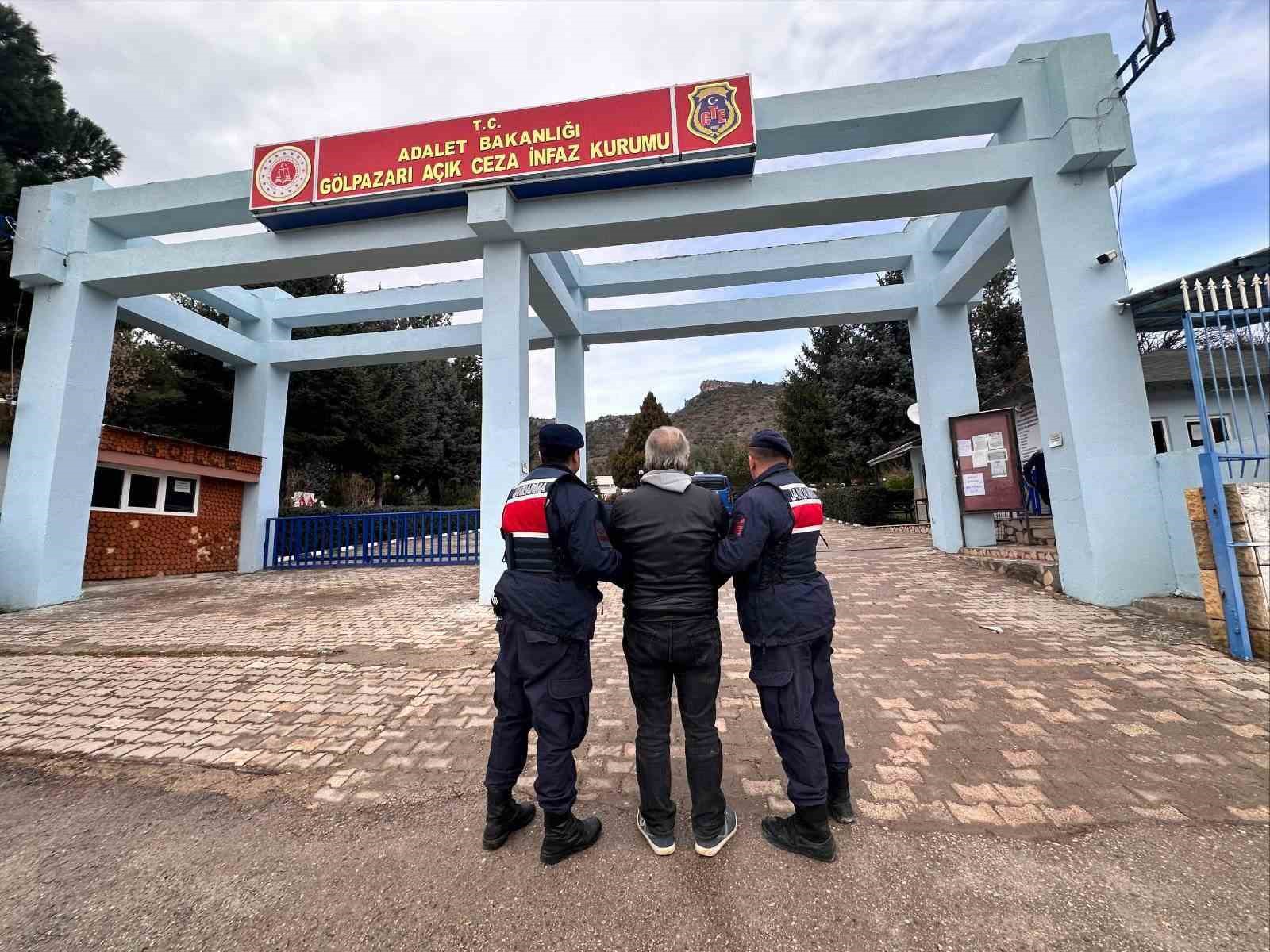 Bilecikte kadına karşı tehdit suçundan aranan şahıs yakalandı