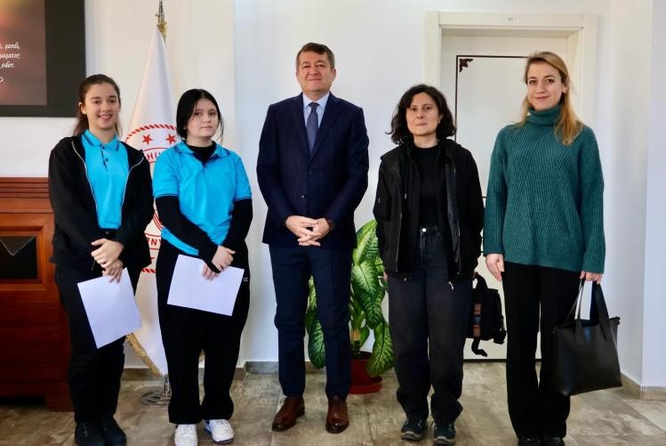 Bilecikte okul dergisi söyleşisi