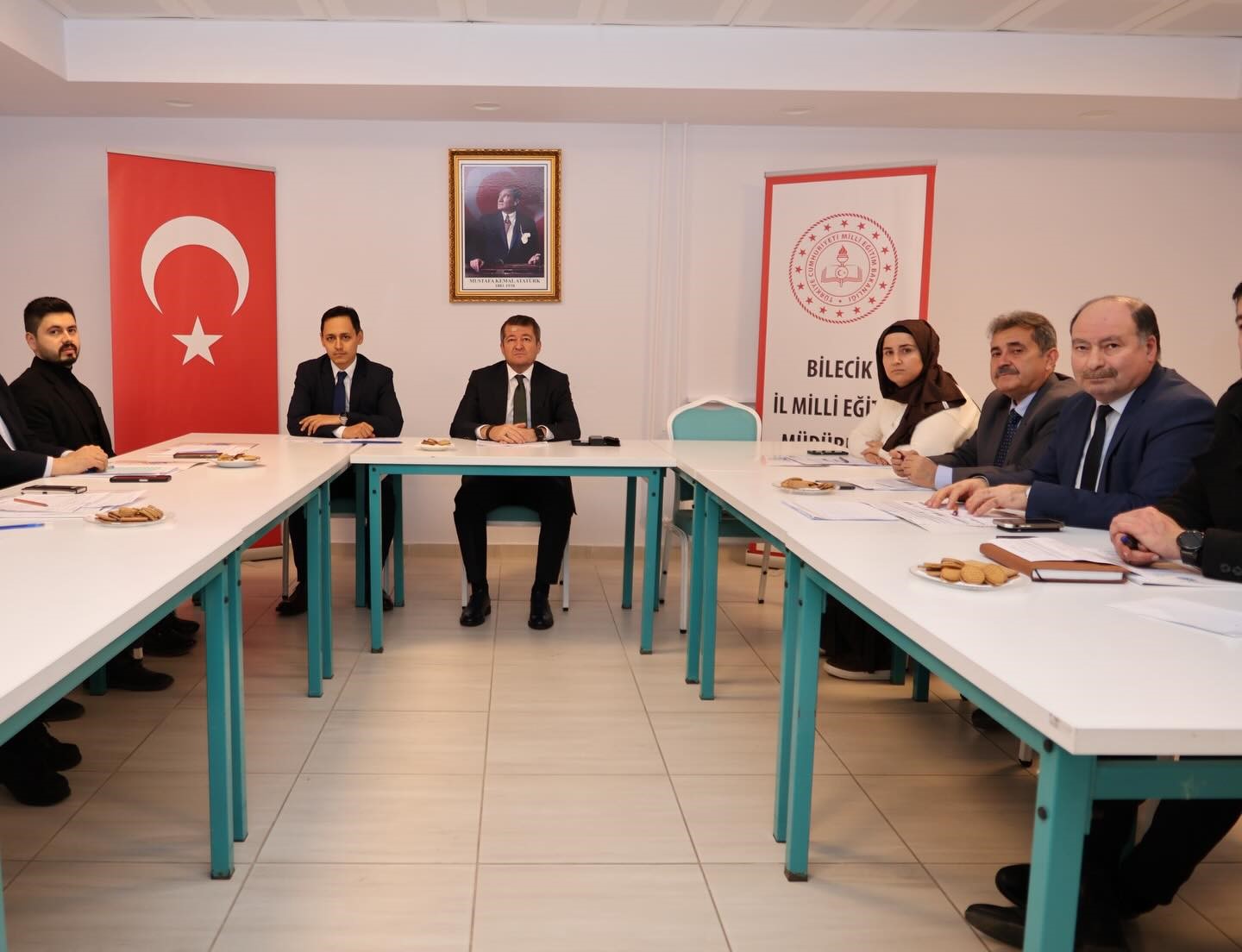 Ortaokul müdürleriyle eğitim değerlendirme toplantısı