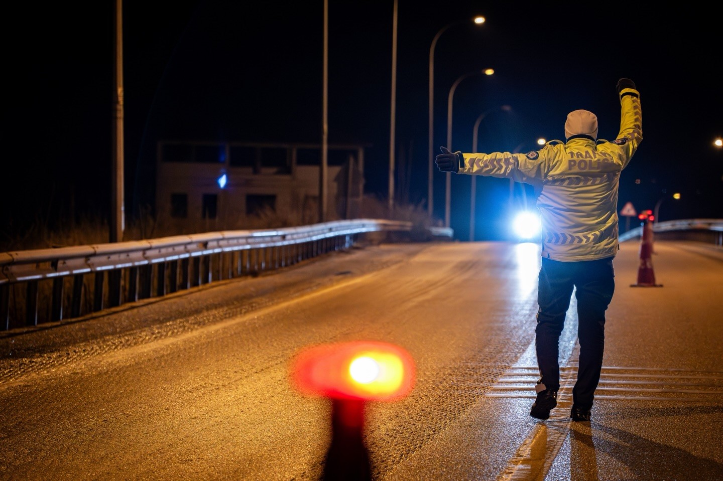 Bilecikte polisten eş zamanlı uygulama