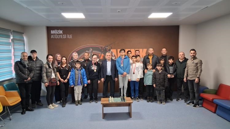 Bilecikte satranç turnuvası düzenlendi