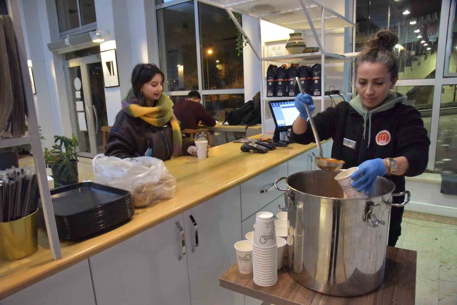 Bilecikte sınav haftasında öğrencilere sıcak çorba desteği