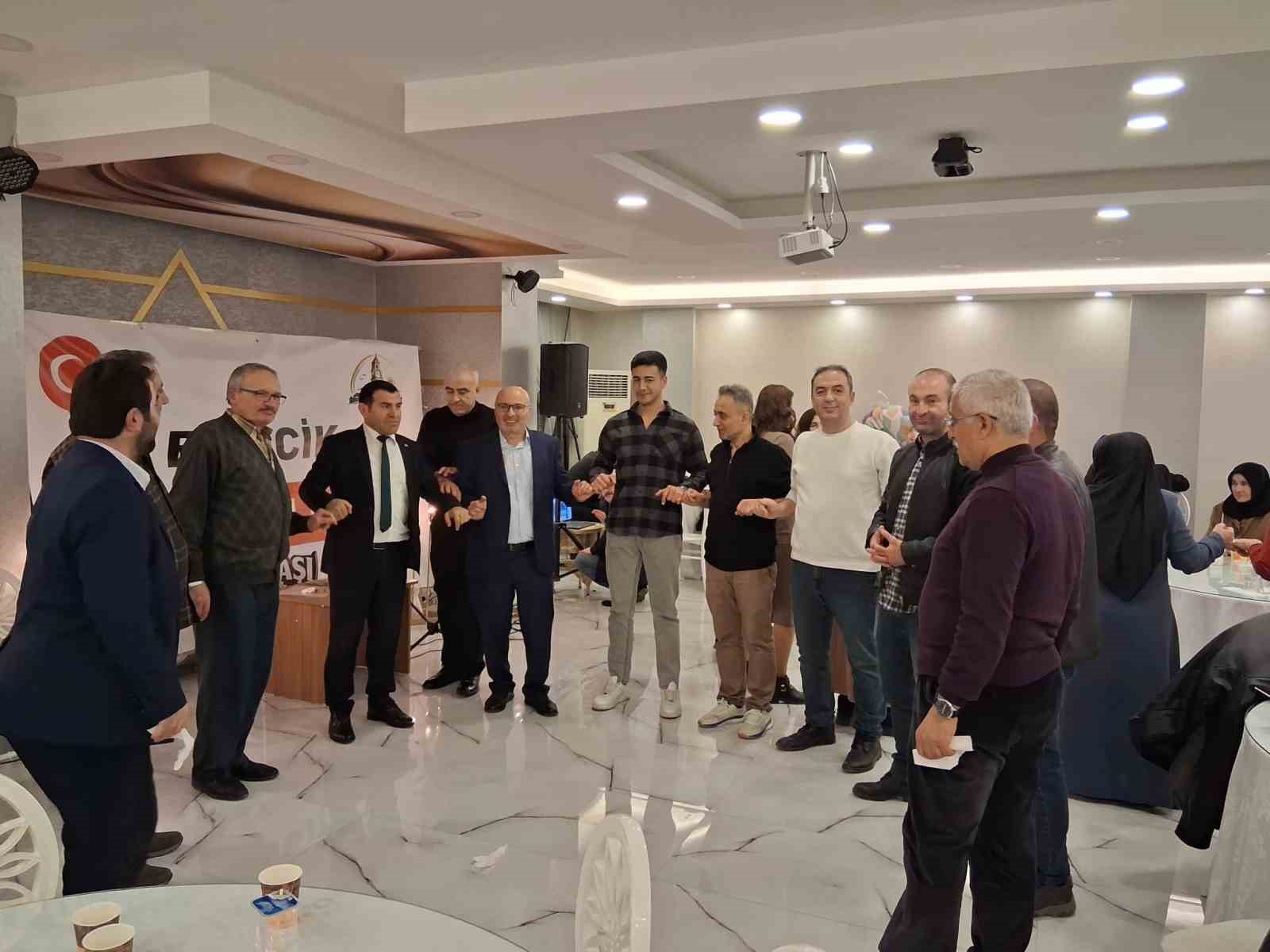 Bilecik'te yaşayan Yozgatlılar Arabaşı Gecesinde bir araya geldi