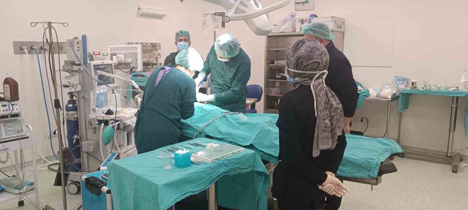 Bozüyükte genel anestezi altında ilk diş tedavisi başarıyla tamamlandı