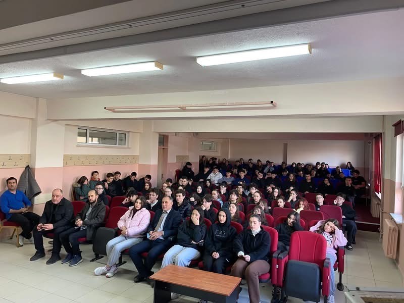Bozüyükte öğrencilere ‘Aile semineri verildi