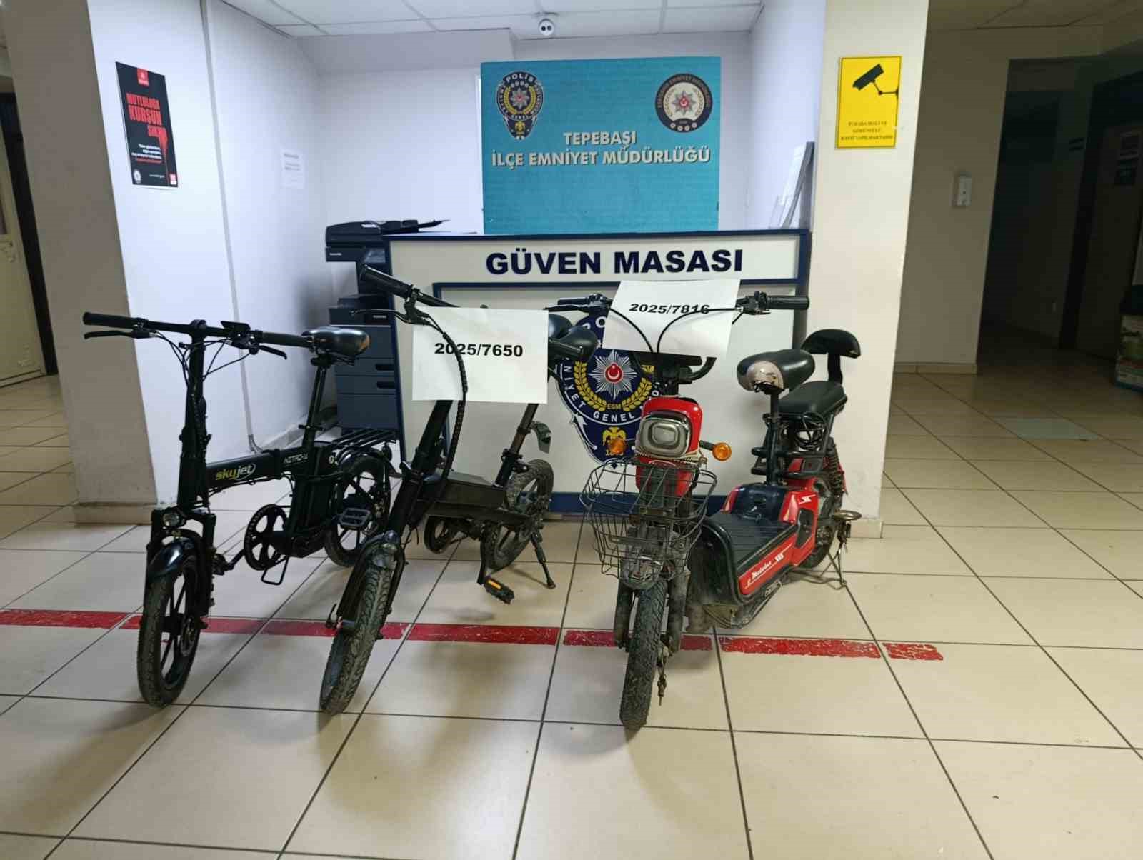 Çalınan bisikletler polis tarafından bulundu