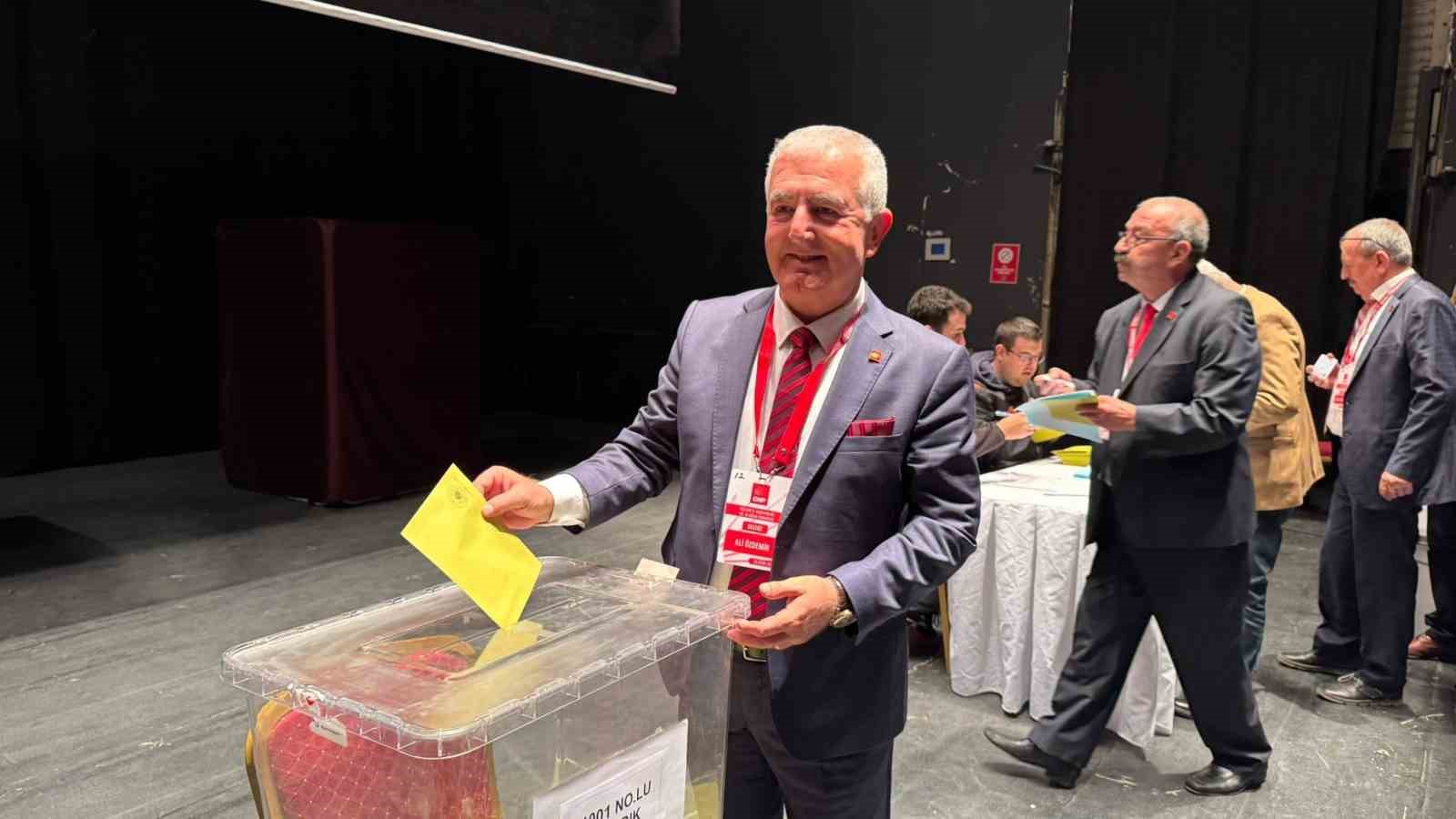 CHPde gergin kongre