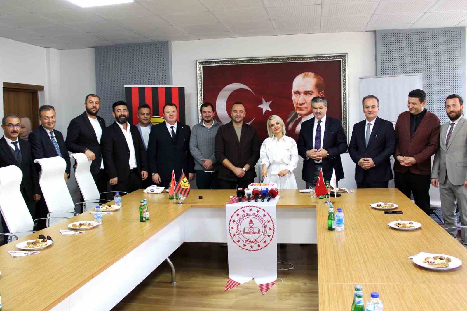 ‘Çocukların Tribün Coşkusu projesi başladı