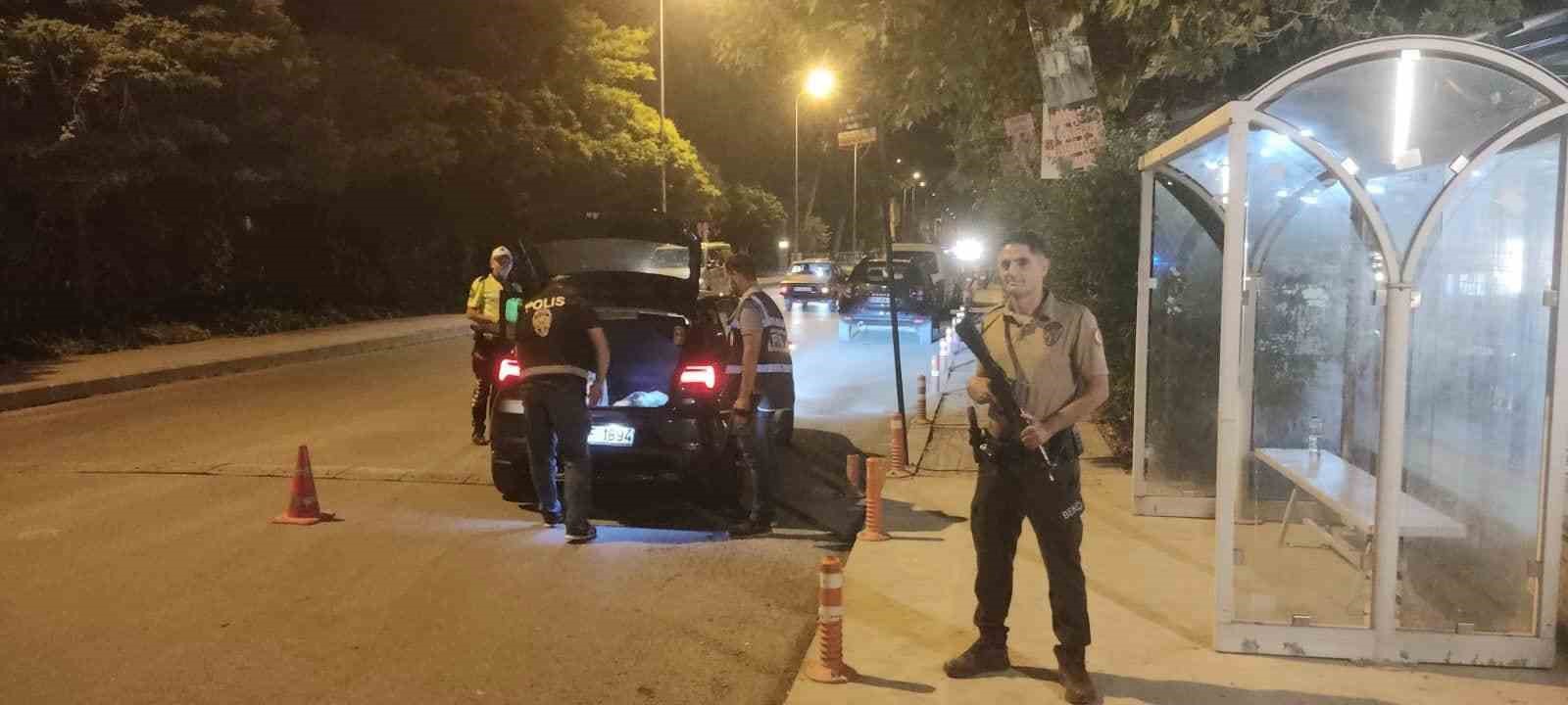Dinarda asayiş ve huzur denetimi