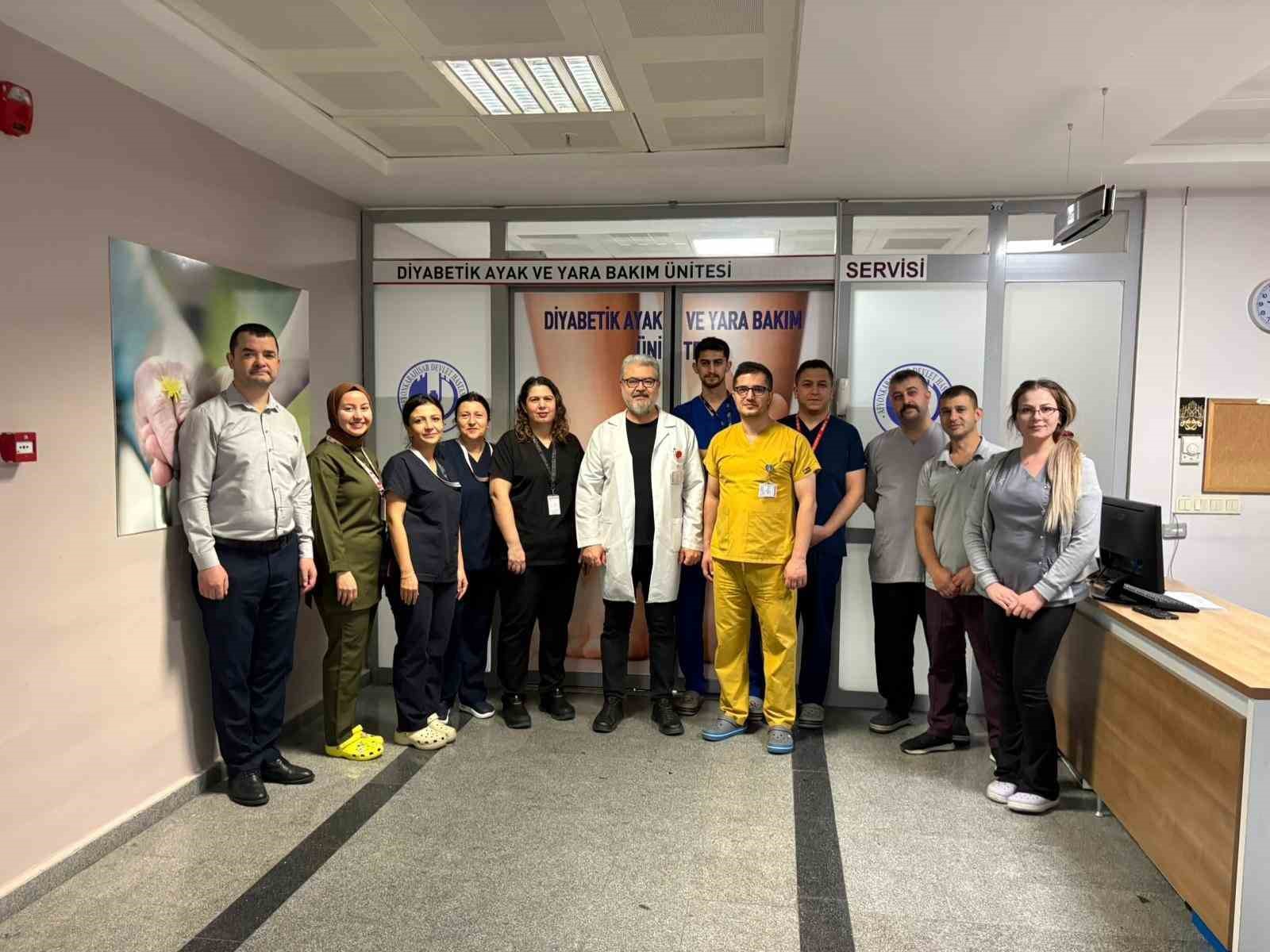 Diyabetik Ayak ve Yara Bakım Servisi 4 yıldır şifa dağıtıyor