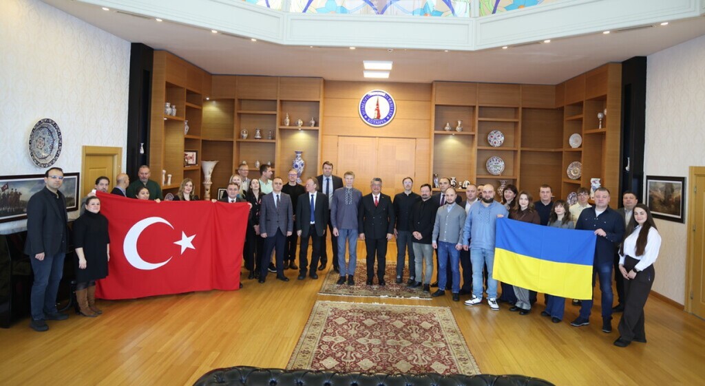 Dumlupınar Üniversitesi, uluslararası programa ev sahipliği yaptı