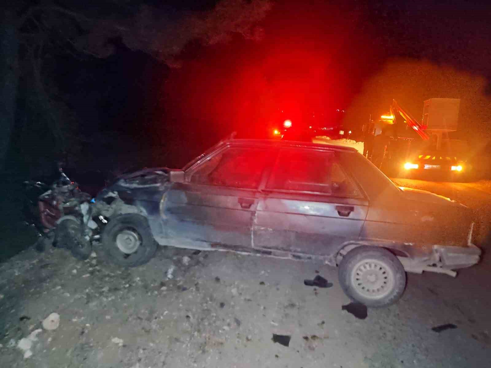 Otomobille elektrikli bisiklet çarpıştı: 1 ölü