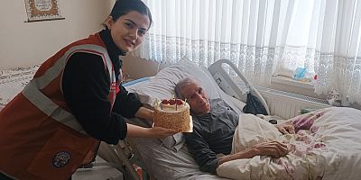 Emirdağ Belediyesi'nden gönülleri ısıtan doğum günü sürprizi