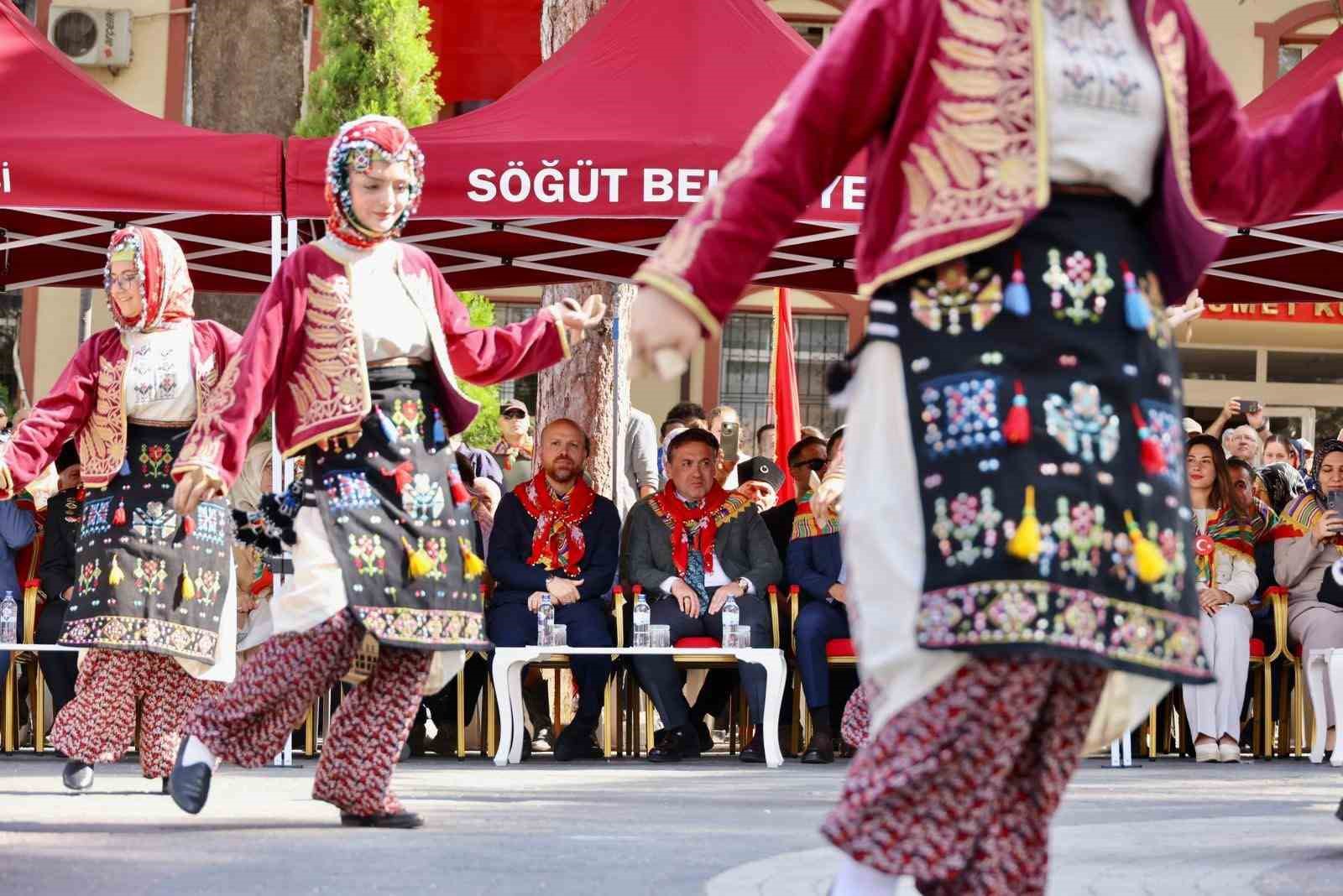 Ertuğrul Gaziyi Anma ve Yörük Şenliklerine yurdun dört bir yanından gelen Yörükler törenle karşılandı
