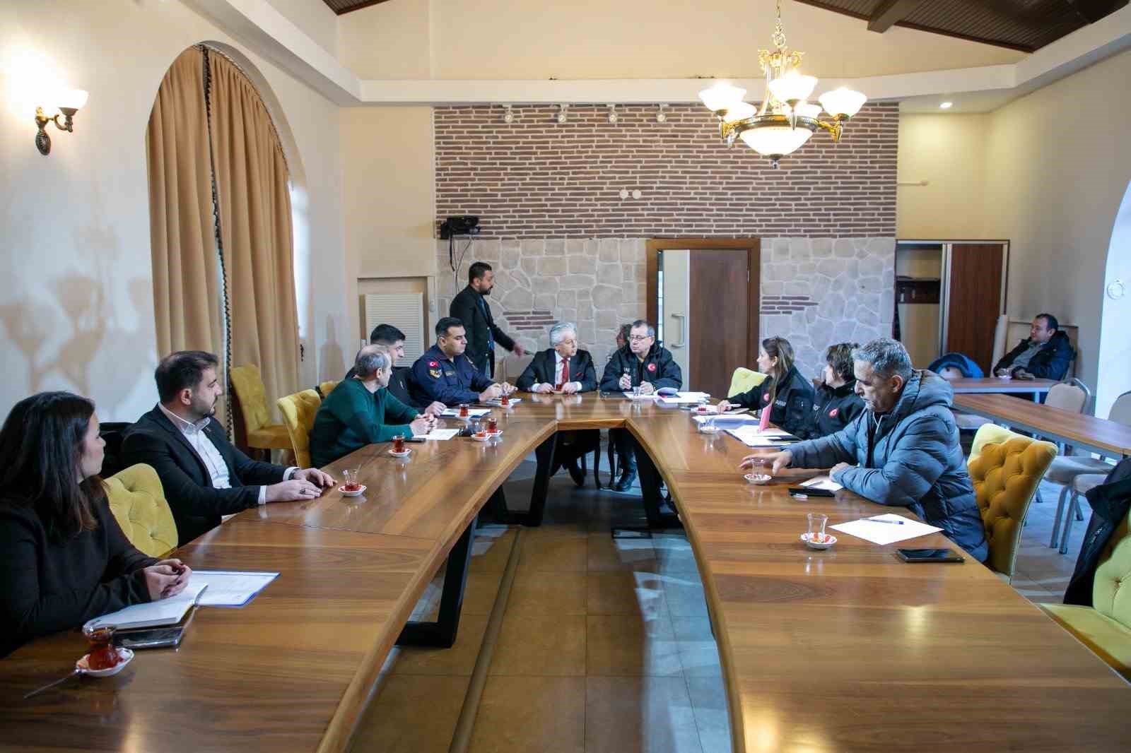 Eskişehirde afet hazırlıkları masaya yatırıldı