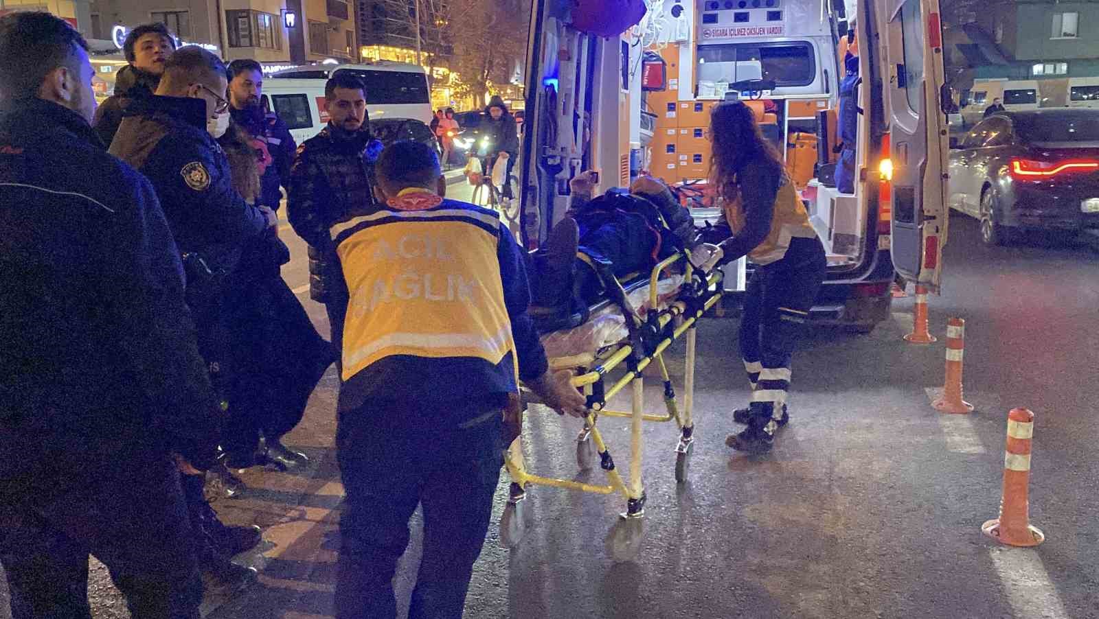 Eskişehir'de bastonlu yaşlı adama çarpan otomobil sürücüsü kaçtı