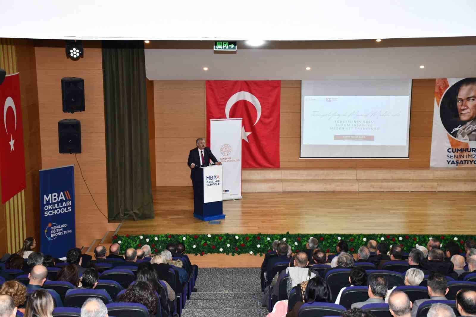 Eskişehirde Türkiye Yüzyılı Maarif Modeli hakkında konuşuldu