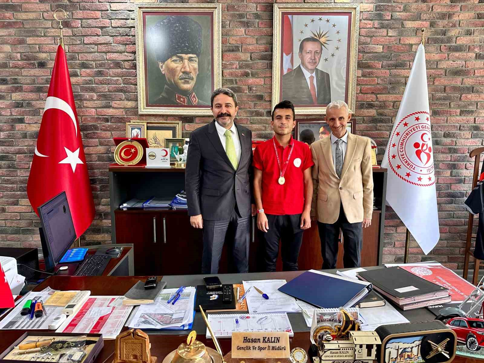 Eskişehir'den şampiyonluk yükseldi