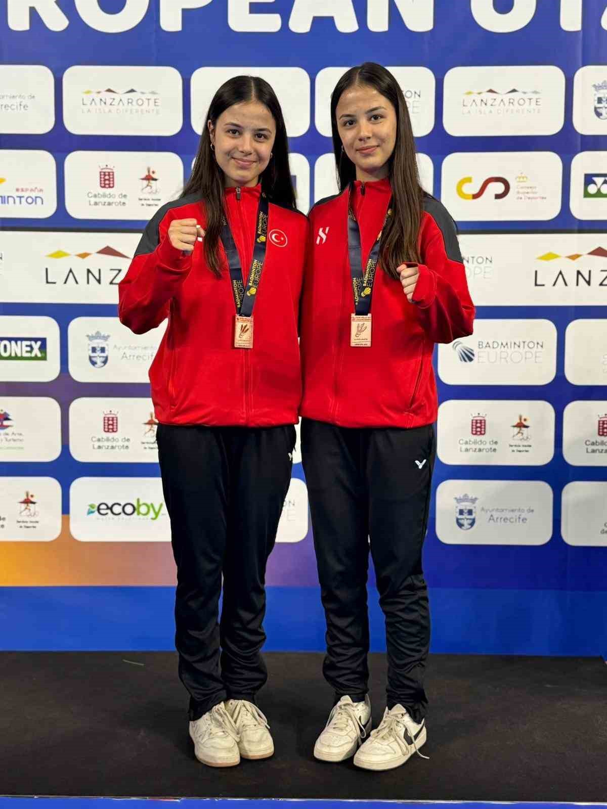 Eskişehirli milli sporcu ikizlerden Avrupada önemli başarı