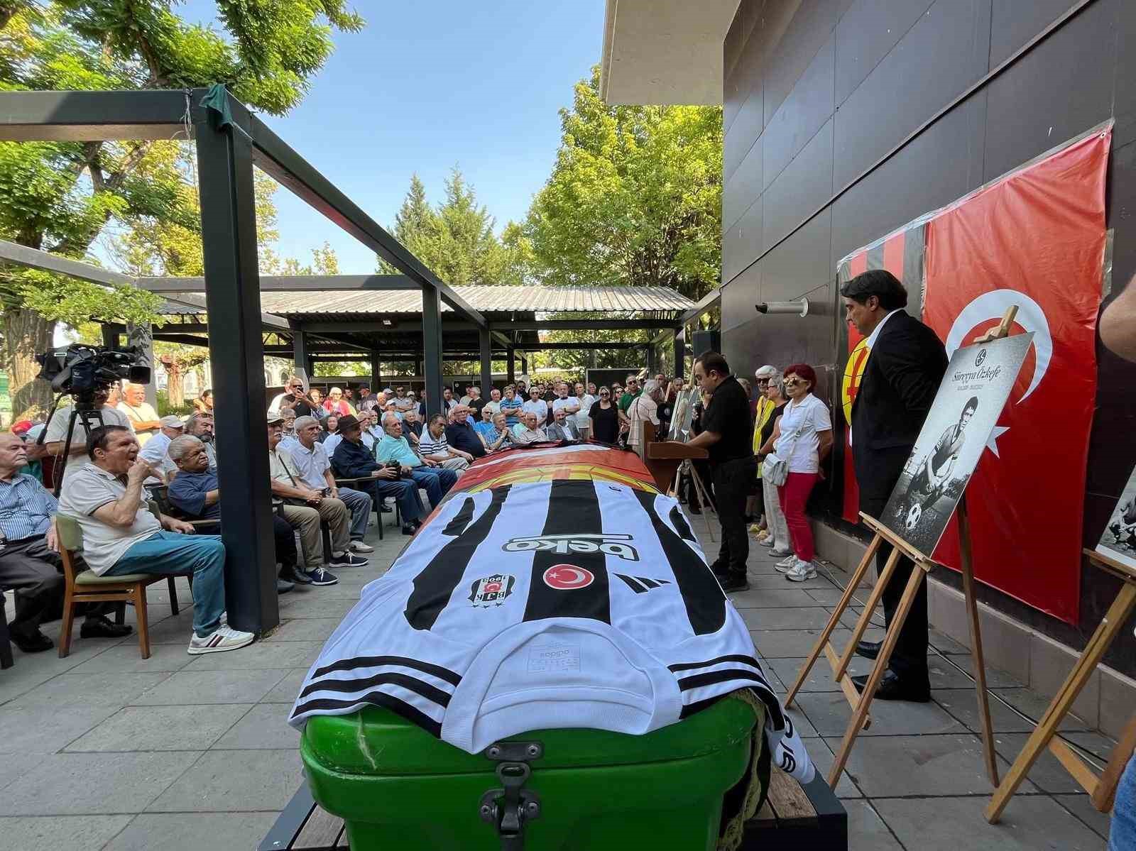 Eskişehirsporun efsane ismi Süreyya Özkefe son yolculuğuna uğurlandı