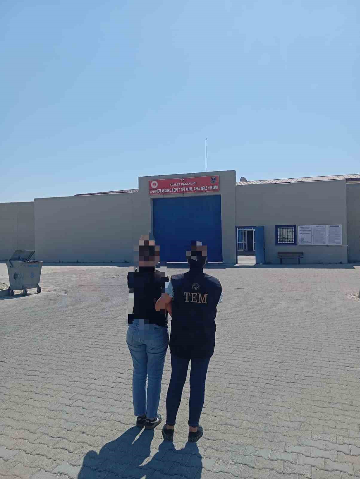 FETÖye üye olmaktan hapis cezasıyla aranan şahıs yakalandı