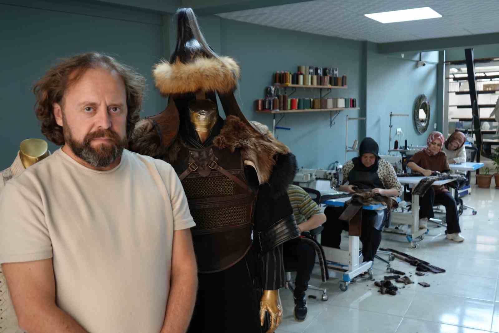 Game of Thrones, Vikings ve bazı tarihi dizilerin kostüm ile aksesuarları bu atölyede üretildi