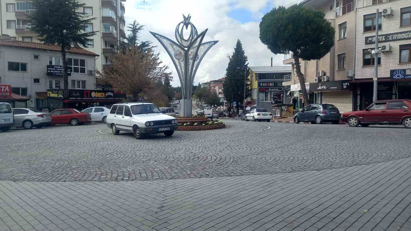 Gedizde 4.0 büyüklüğünde deprem