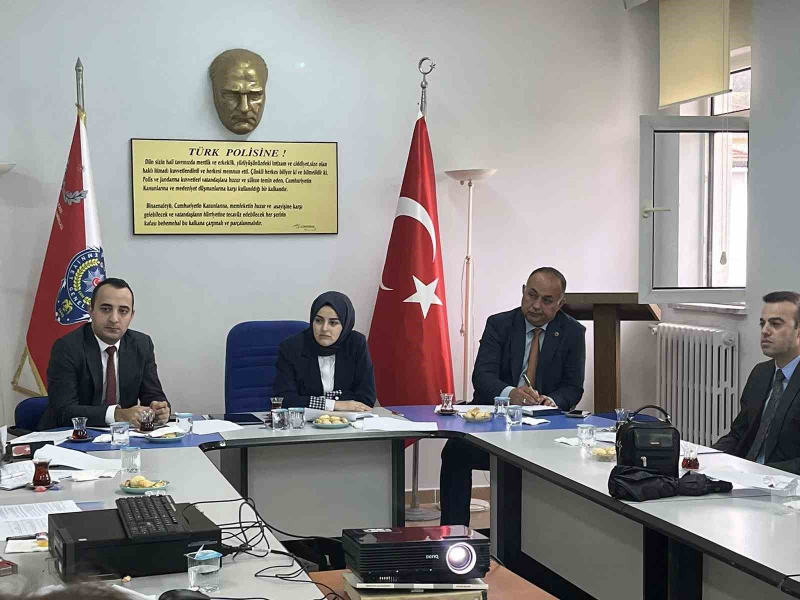 Gölpazarında Bağımlılıkla Mücadele Toplantısı