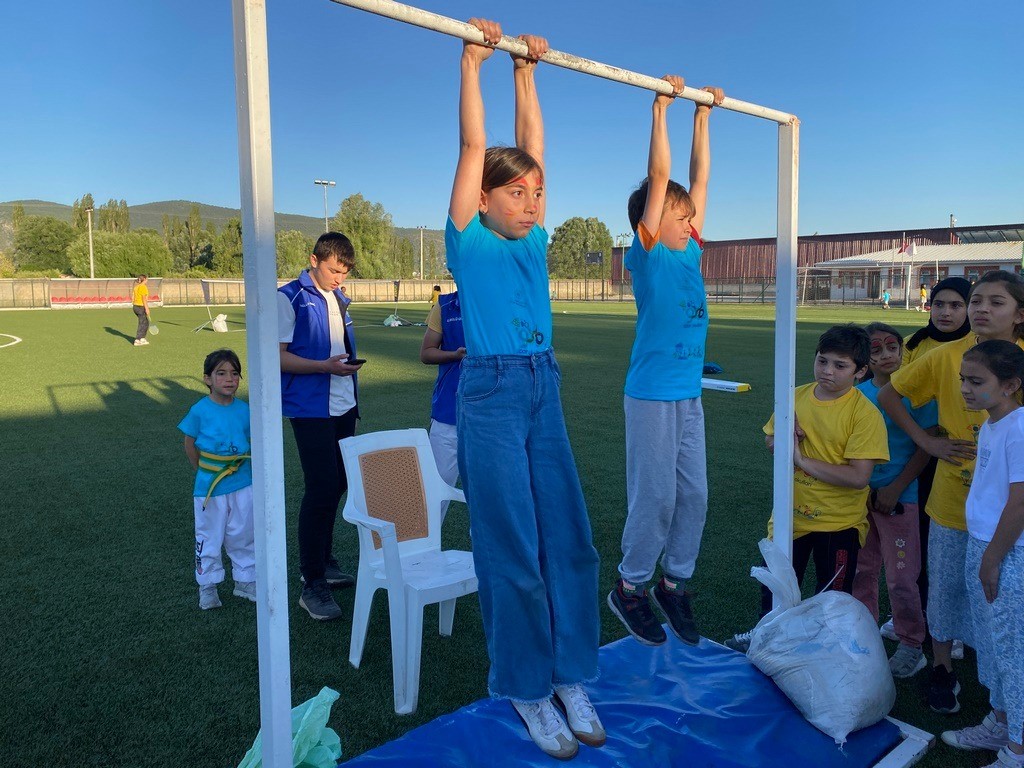 Gölpazarında gençler spora ve eğitime yaz okuluyla adım atıyor