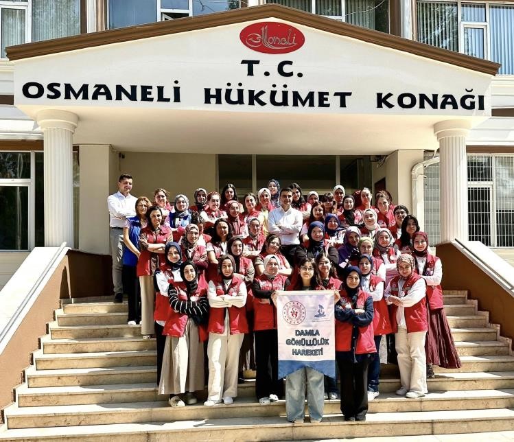 Gönüllü gençler Osmanelinde buluştu