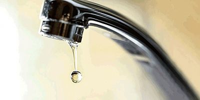 Gün boyu süren su kesintisi vatandaşı isyan ettirdi