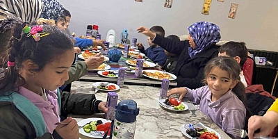 Hisarcık'ta özel öğrenciler kahvaltıda buluştu