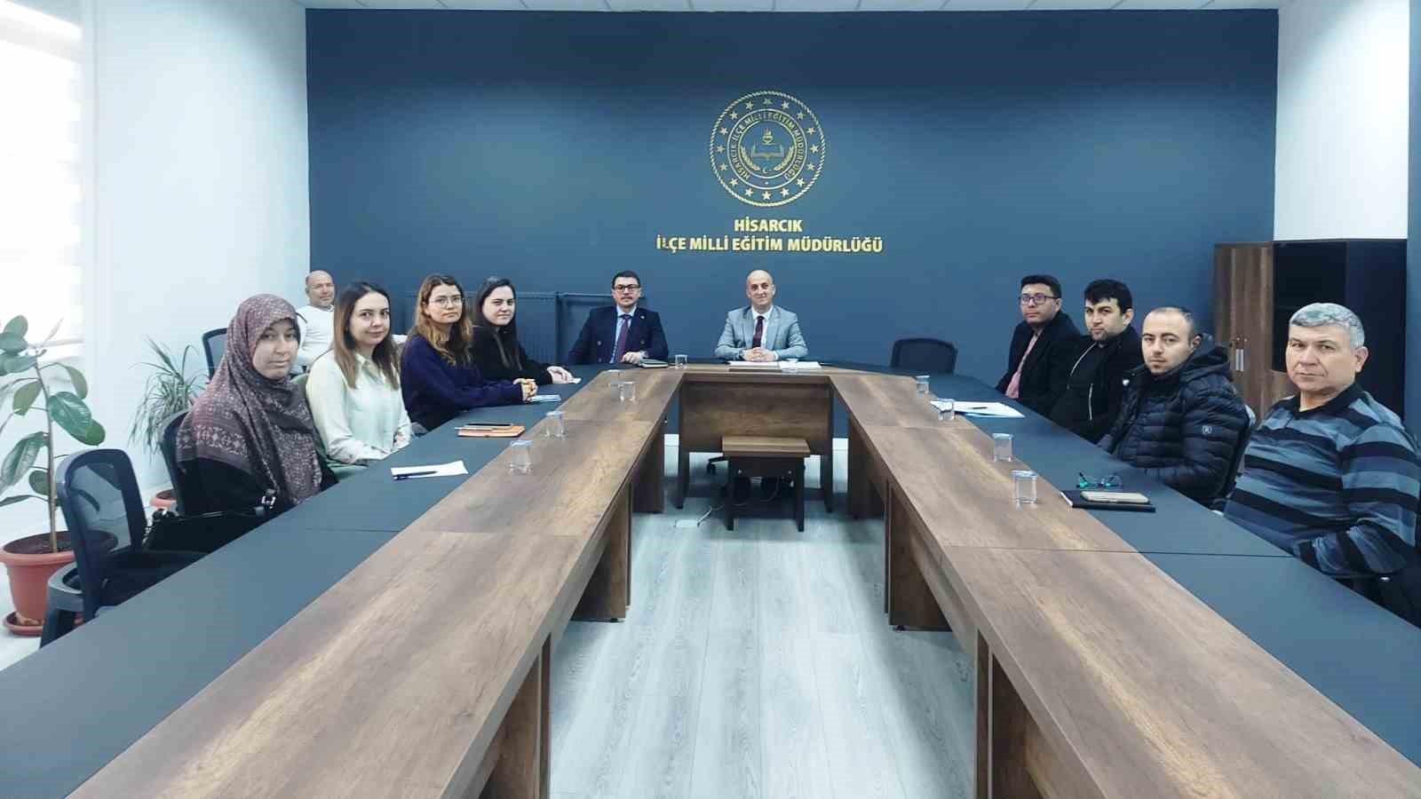 Hisarcık'ta branş öğretmenleri toplantıları başladı