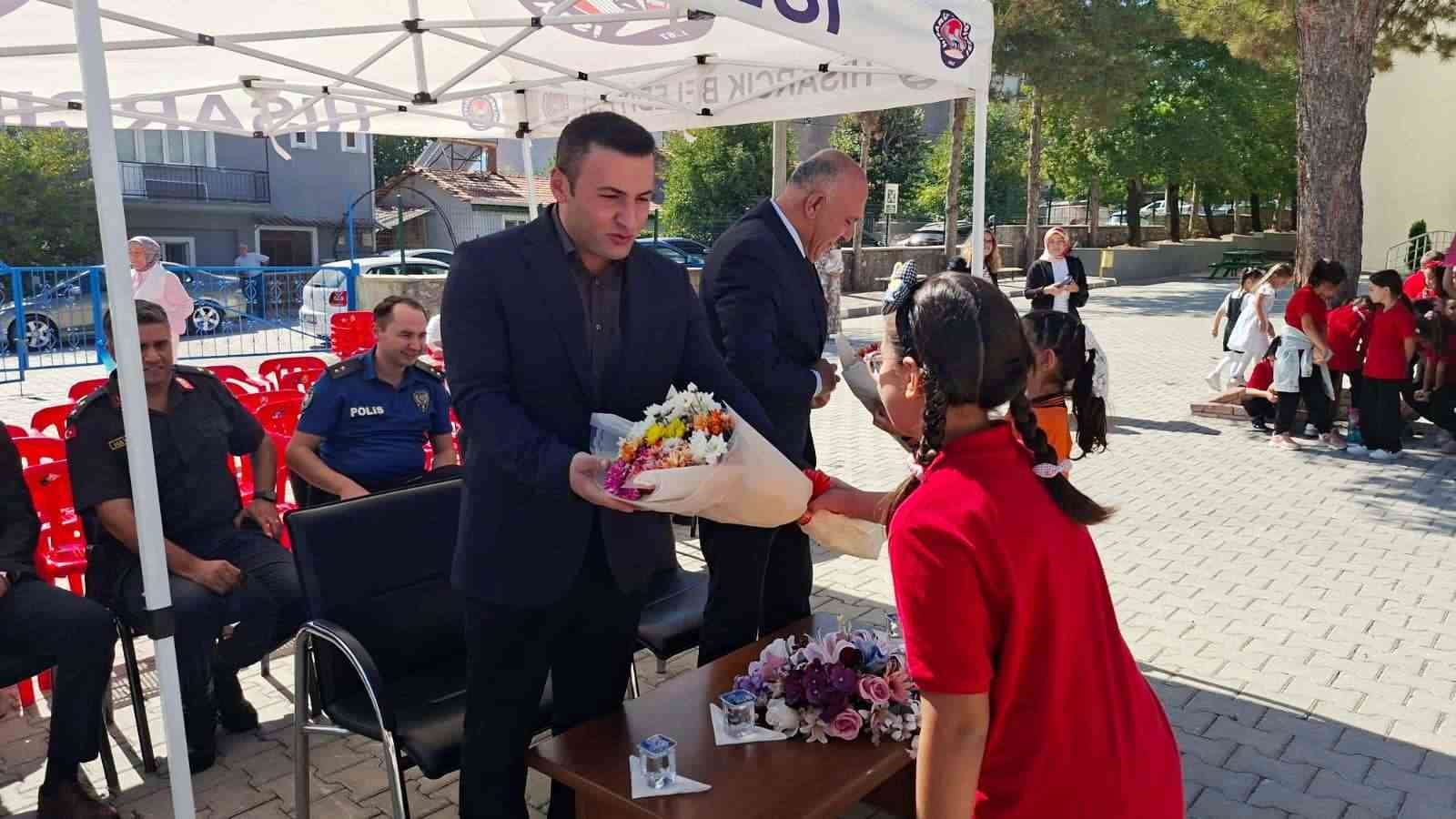 Hisarcık'ta İlköğretim Haftası kutlandı